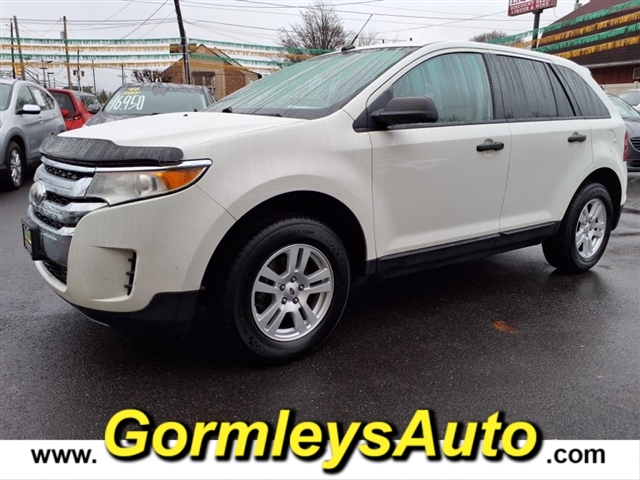 2012 Ford Edge SE photo 2