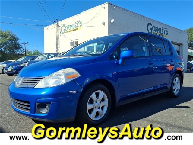 2009 Nissan Versa photo 2