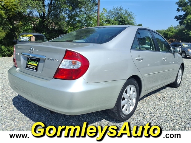 2004 Toyota Camry LE:277586B