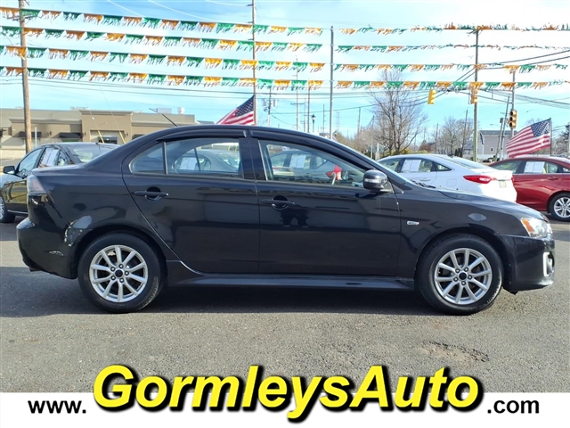 2016 Mitsubishi Lancer ES:008355B