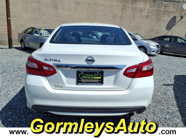 2016 Nissan Altima 2.5 SR:210269B