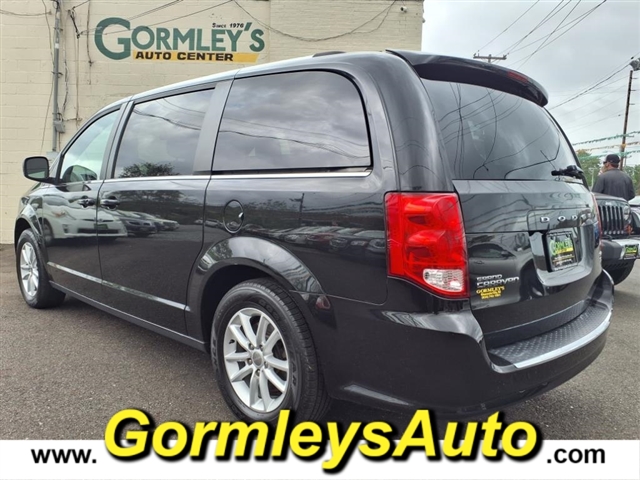 2018 Dodge Grand Caravan SXT photo 3