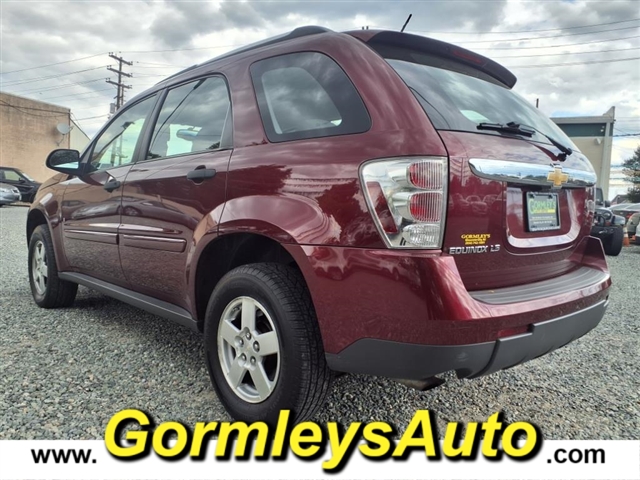 2009 Chevrolet Equinox LS photo 3