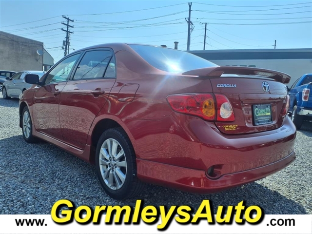 2010 Toyota Corolla S photo 3
