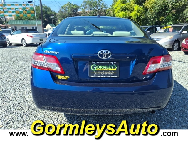2010 Toyota Camry Base:040406B