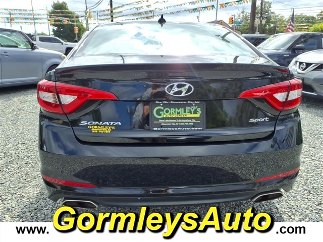 2016 Hyundai SONATA Limited:353387B