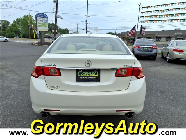 2011 Acura TSX Base:011068B
