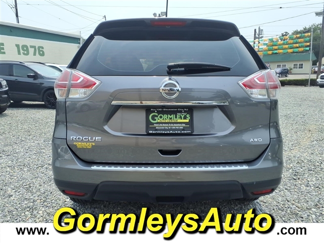 2016 Nissan Rogue S:138903B