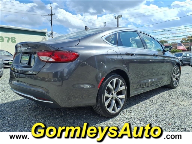 2015 Chrysler 200 C photo 4