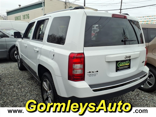 2016 Jeep Patriot Latitude:764851B