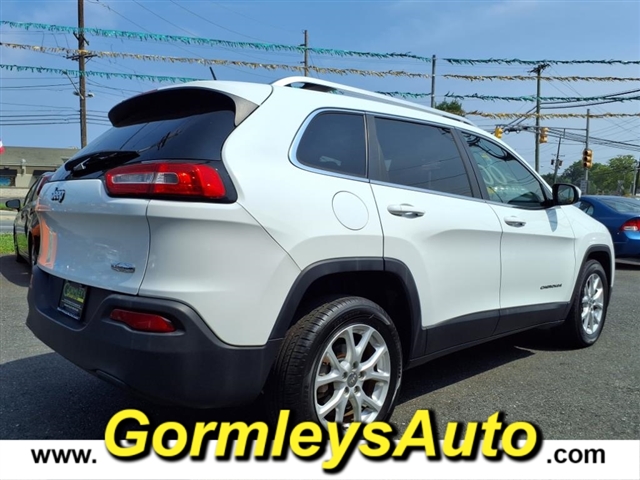 2014 Jeep Cherokee Latitude photo 3