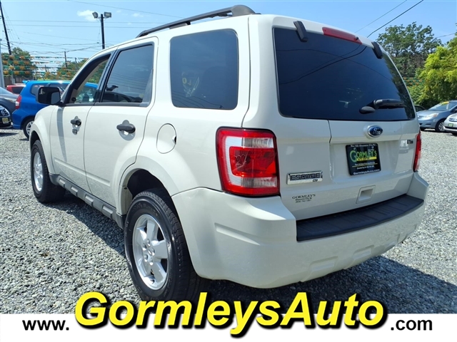 2012 Ford Escape XLT:B15672B