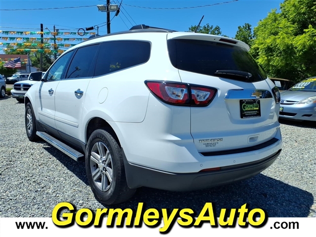 2017 Chevrolet Traverse LT:179902B
