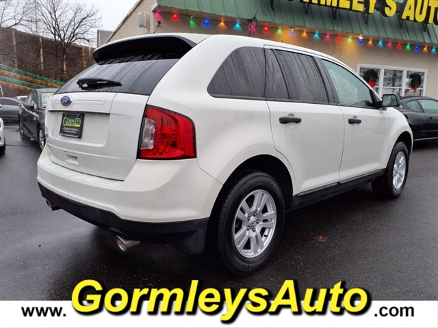 2012 Ford Edge SE photo 4