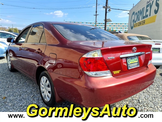 2005 Toyota Camry LE:078642B
