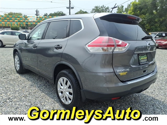 2016 Nissan Rogue S:138903B