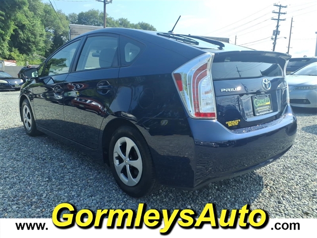2015 Toyota Prius Two:395658B