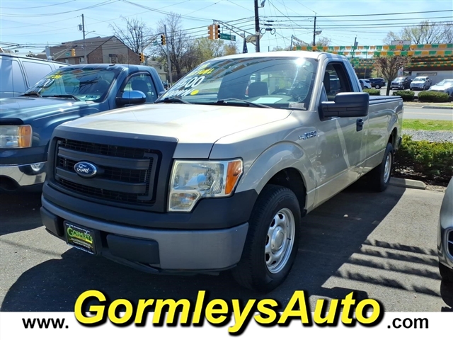2013 Ford F-150 XL:D68004B