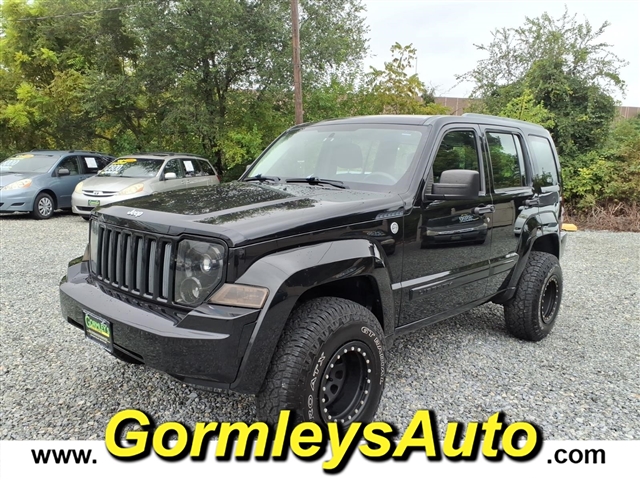2011 Jeep Liberty Sport Jet:565117B