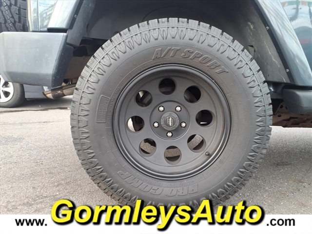 2007 Jeep Wrangler Sahara:222608B