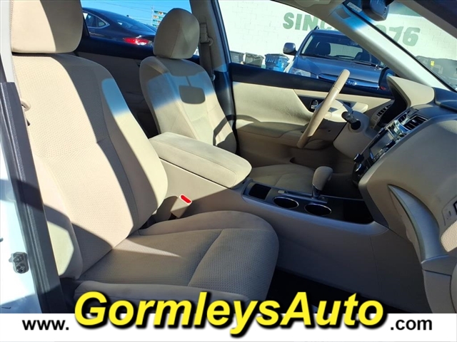 2015 Nissan Altima 2.5 SV photo 4