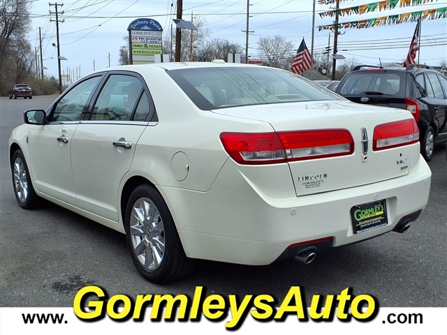 2012 LINCOLN MKZ Base:829244B