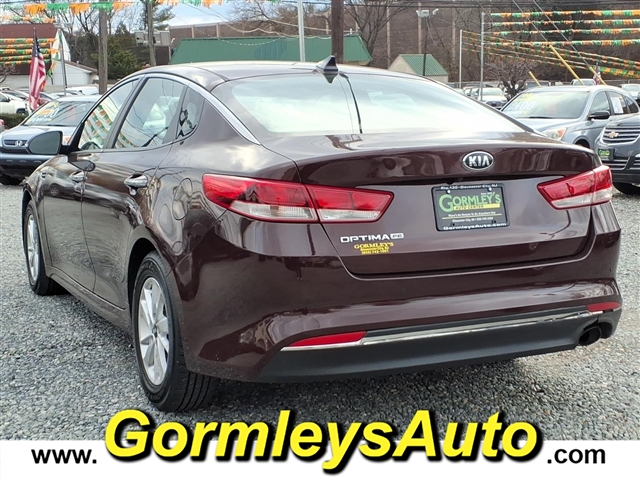 2017 Kia Optima LX:145270B