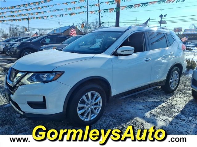 2017 Nissan Rogue S:151585B