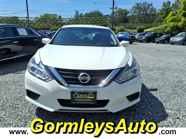 2016 Nissan Altima 2.5 SR:210269B