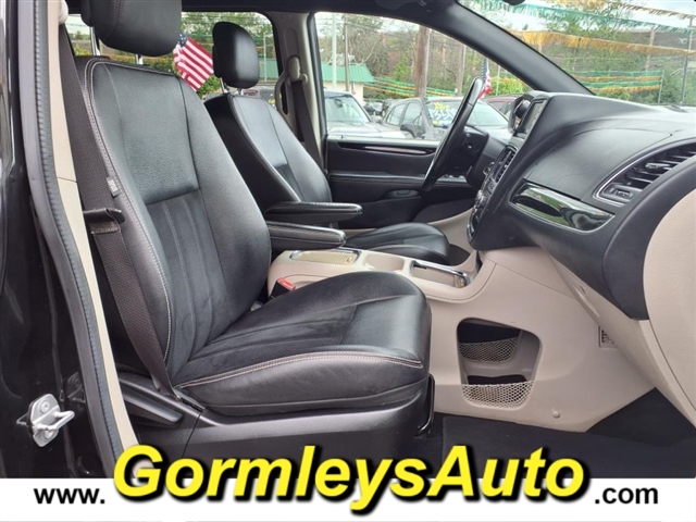2018 Dodge Grand Caravan SXT photo 6