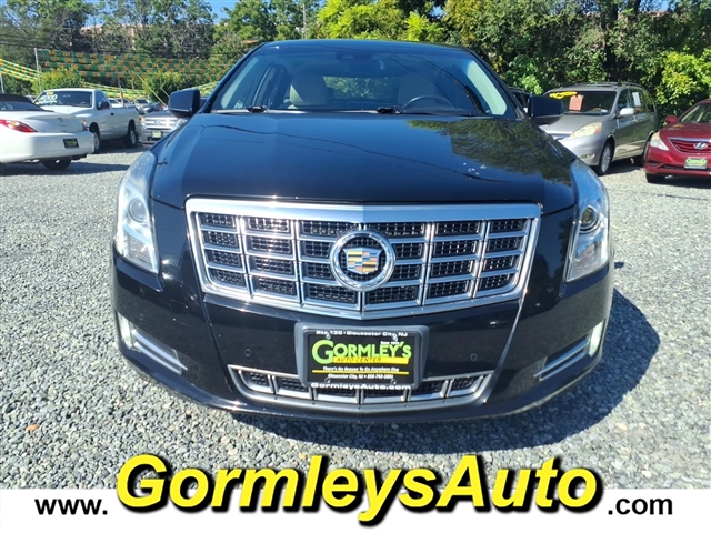 2013 Cadillac XTS Luxury Collection:106897B