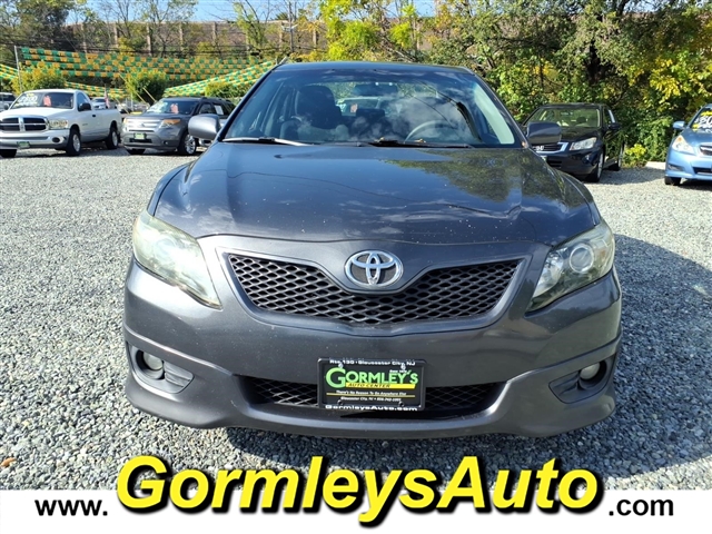 2011 Toyota Camry Base:643283B