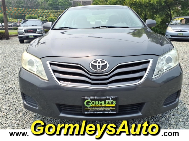 2010 Toyota Camry Base:525575B