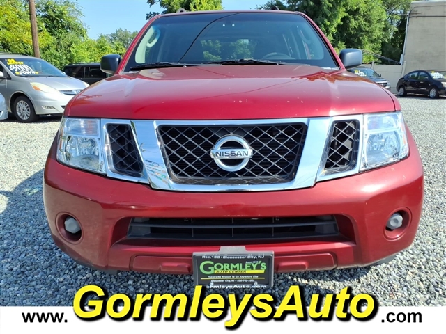 2008 Nissan Pathfinder SE:654870B