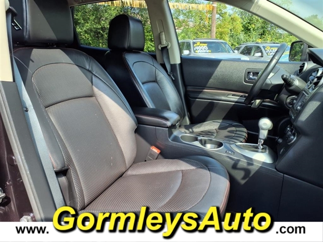 2011 Nissan Rogue S:307200B