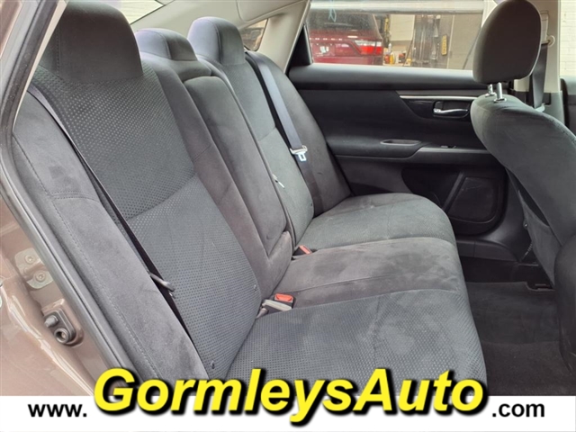 2014 Nissan Altima 2.5 S photo 7