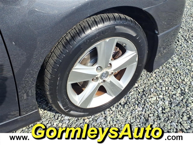 2011 Toyota Camry Base:643283B