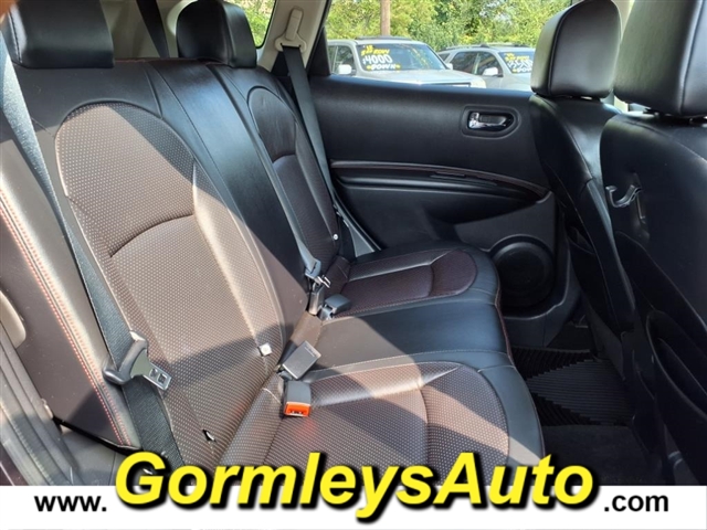 2011 Nissan Rogue S:307200B