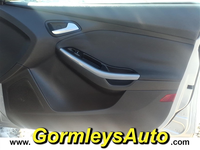 2013 Ford Focus Titanium:249281B