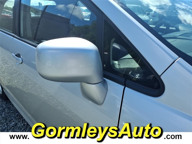 2011 Nissan Versa 1.8 SL:391746B