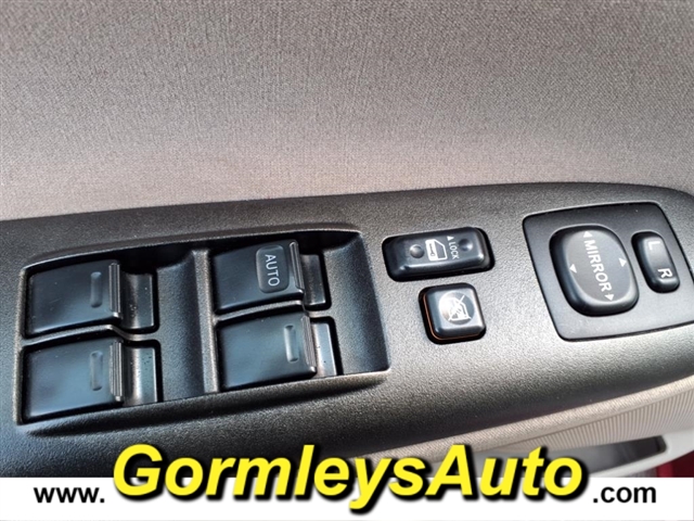 2005 Toyota Camry LE photo 6