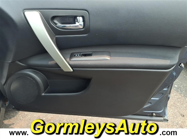 2015 Nissan Rogue Select S:754498B