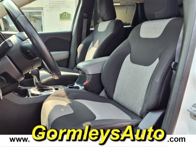 2014 Jeep Cherokee Latitude photo 8