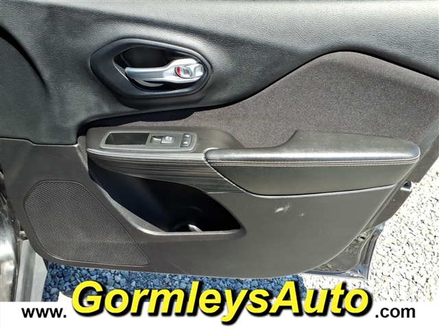 2015 Jeep Cherokee Altitude:554295B