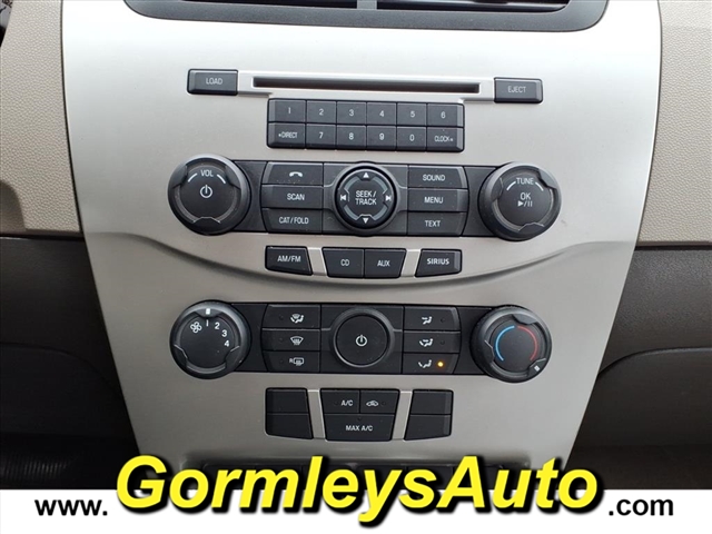 2009 Ford Focus SE:258694B