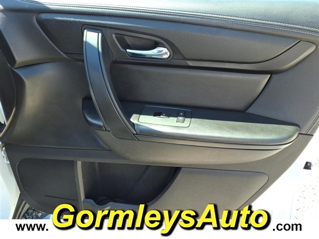 2017 Chevrolet Traverse LT:179902B