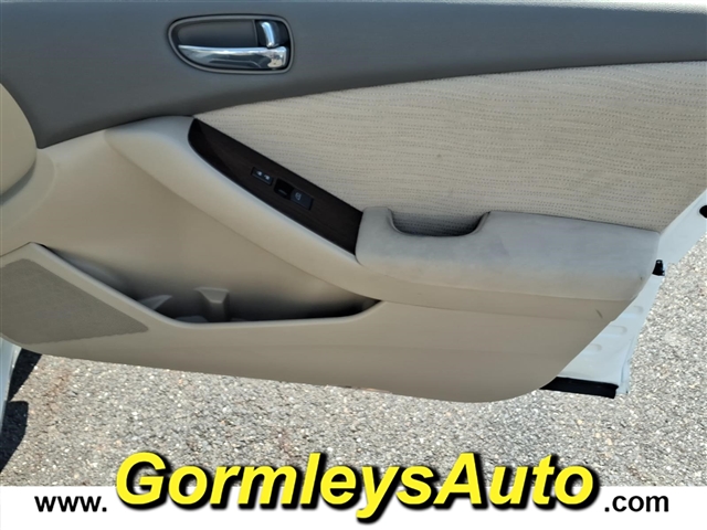 2010 Nissan Altima 2.5 S:506560B