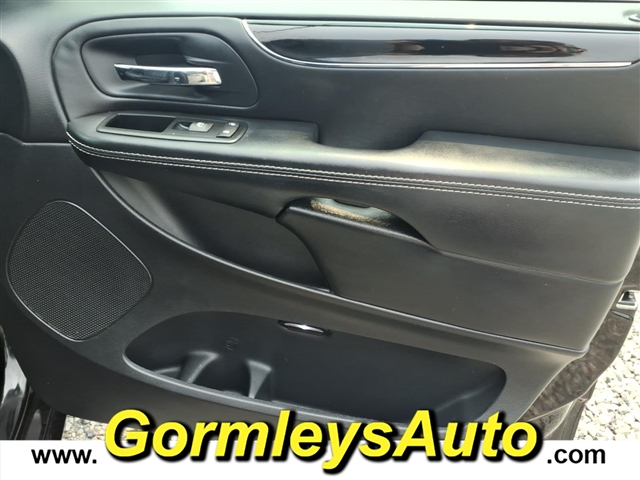 2014 Dodge Grand Caravan SE:465232B