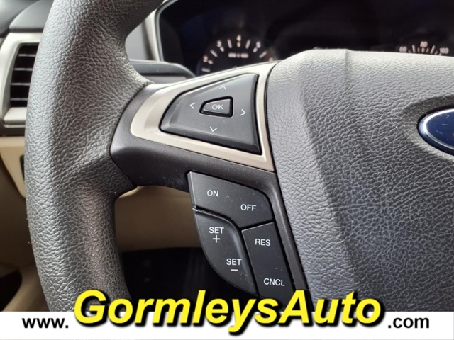 2014 Ford Fusion SE photo 8