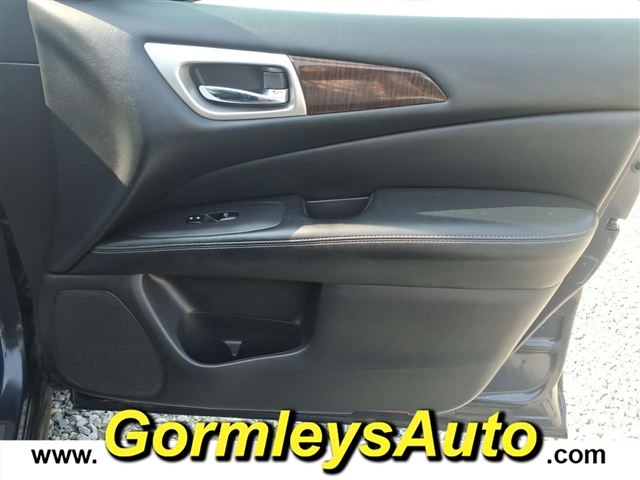 2014 Nissan Pathfinder S:726540B